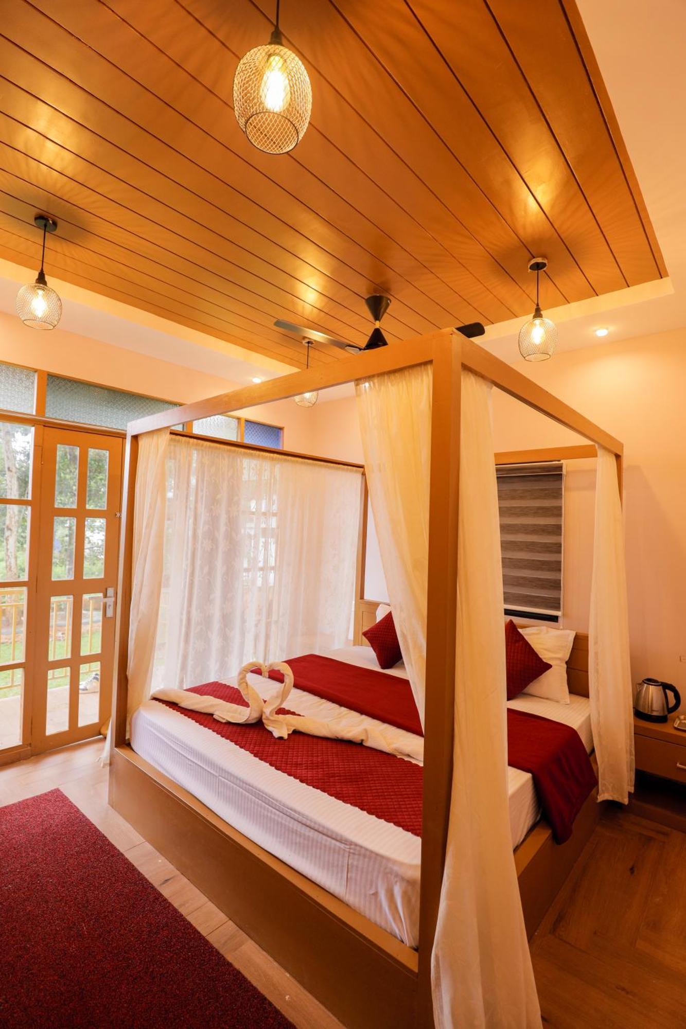 Sky Blue Homestay With Pool Vythiri Extérieur photo