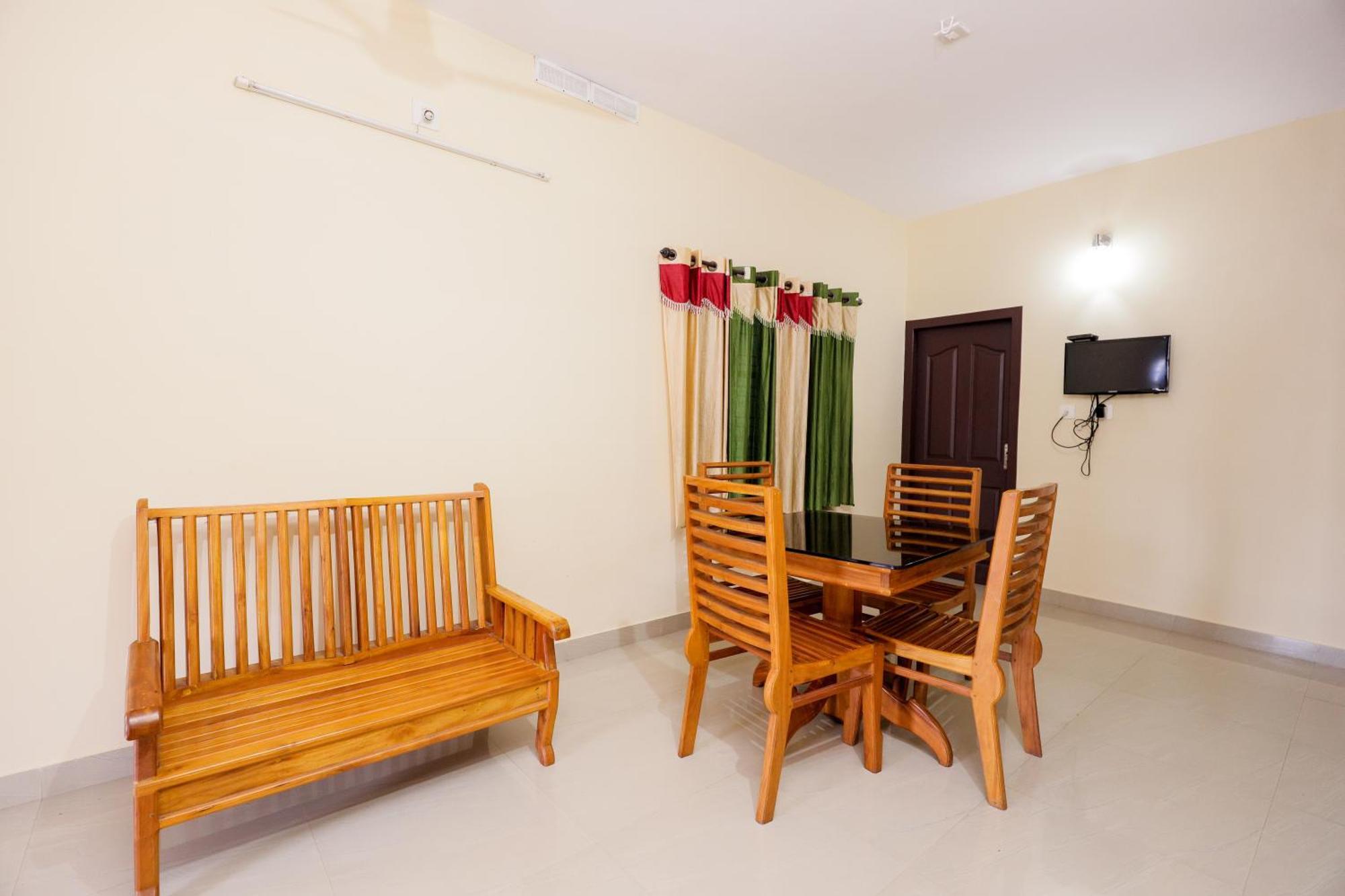 Sky Blue Homestay With Pool Vythiri Extérieur photo