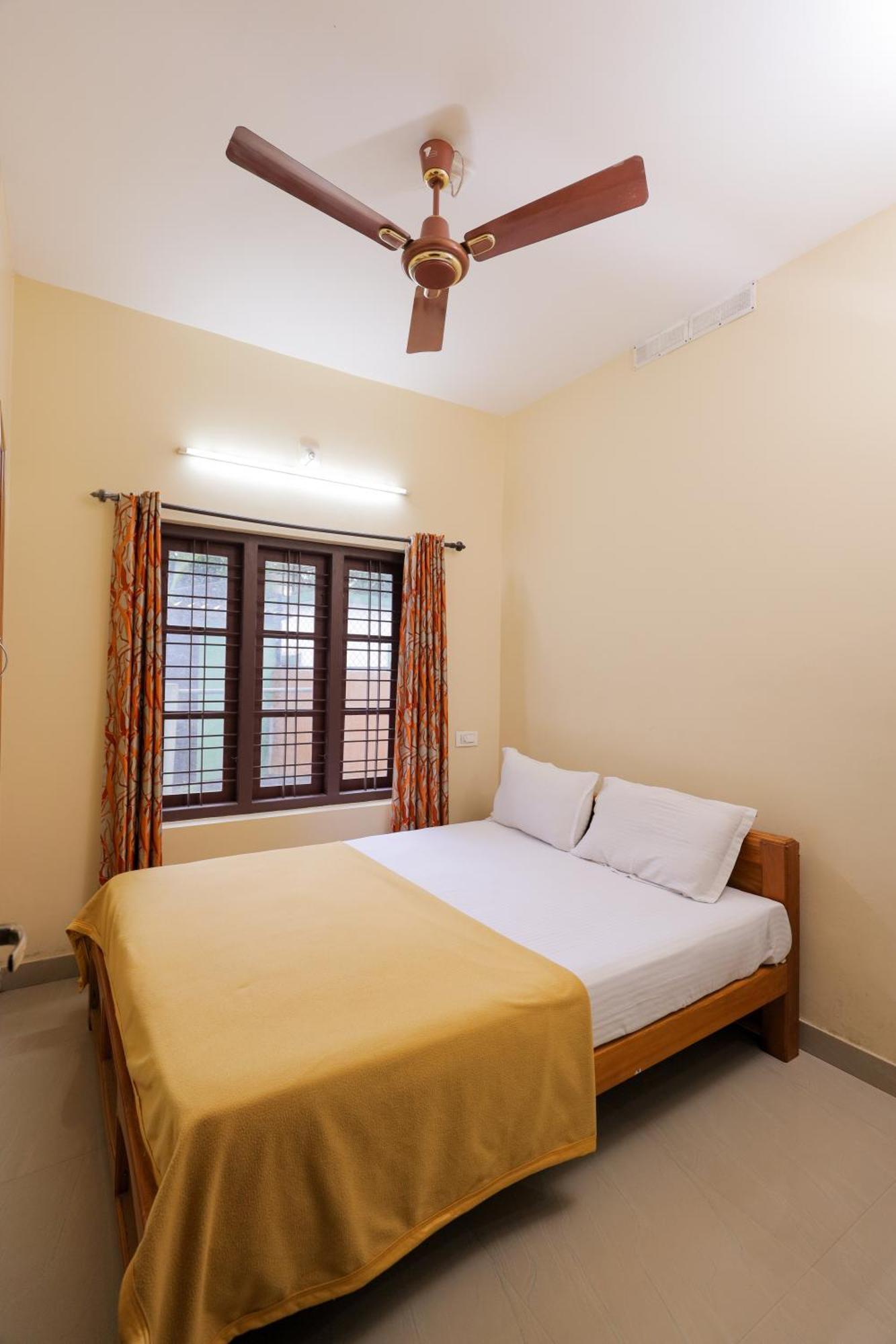 Sky Blue Homestay With Pool Vythiri Extérieur photo
